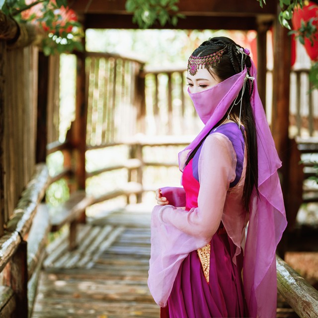 一颦一笑的个人主页 - 半次元 - ACG爱好者社区