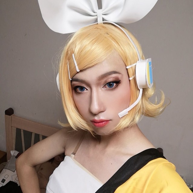 这是替身攻击_qq的个人主页 - 半次元 - ACG爱